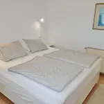 Βίλα Kamari Kastrákion