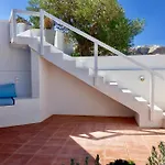 Villa Kamari